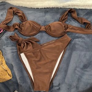Bathing suit set!